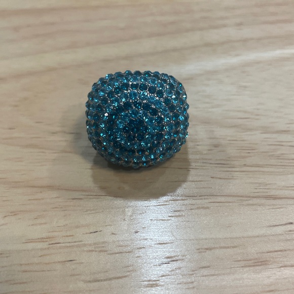 Sparkling Blue Rhinestone Cocktail Ring - Picture 3 of 7